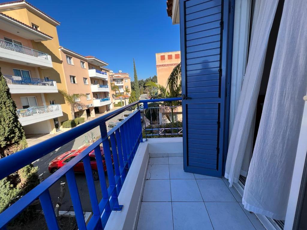 Casa Del Sol Townhouse In Iris Village Paphos Exteriör bild