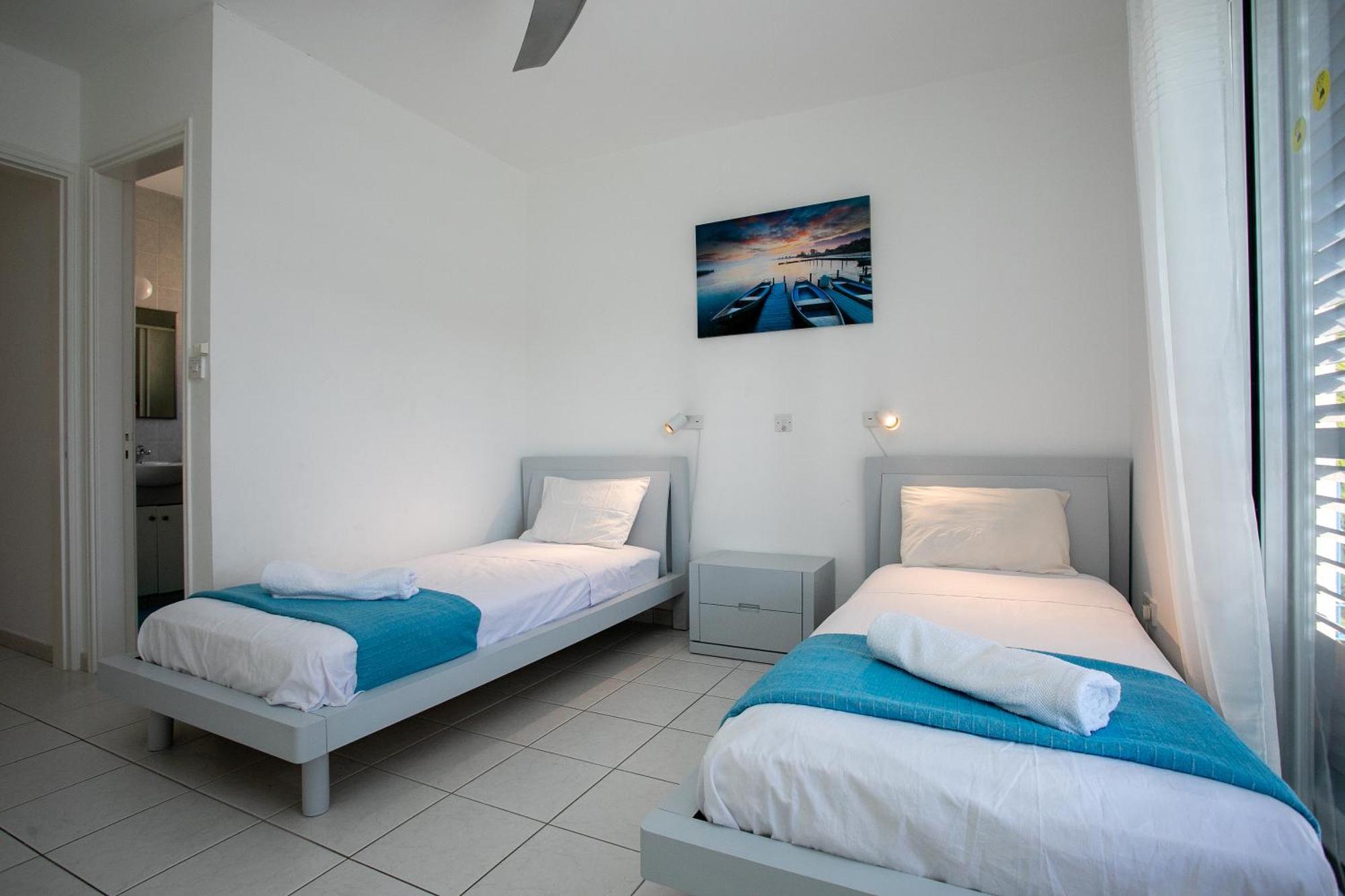 Casa Del Sol Townhouse In Iris Village Paphos Exteriör bild