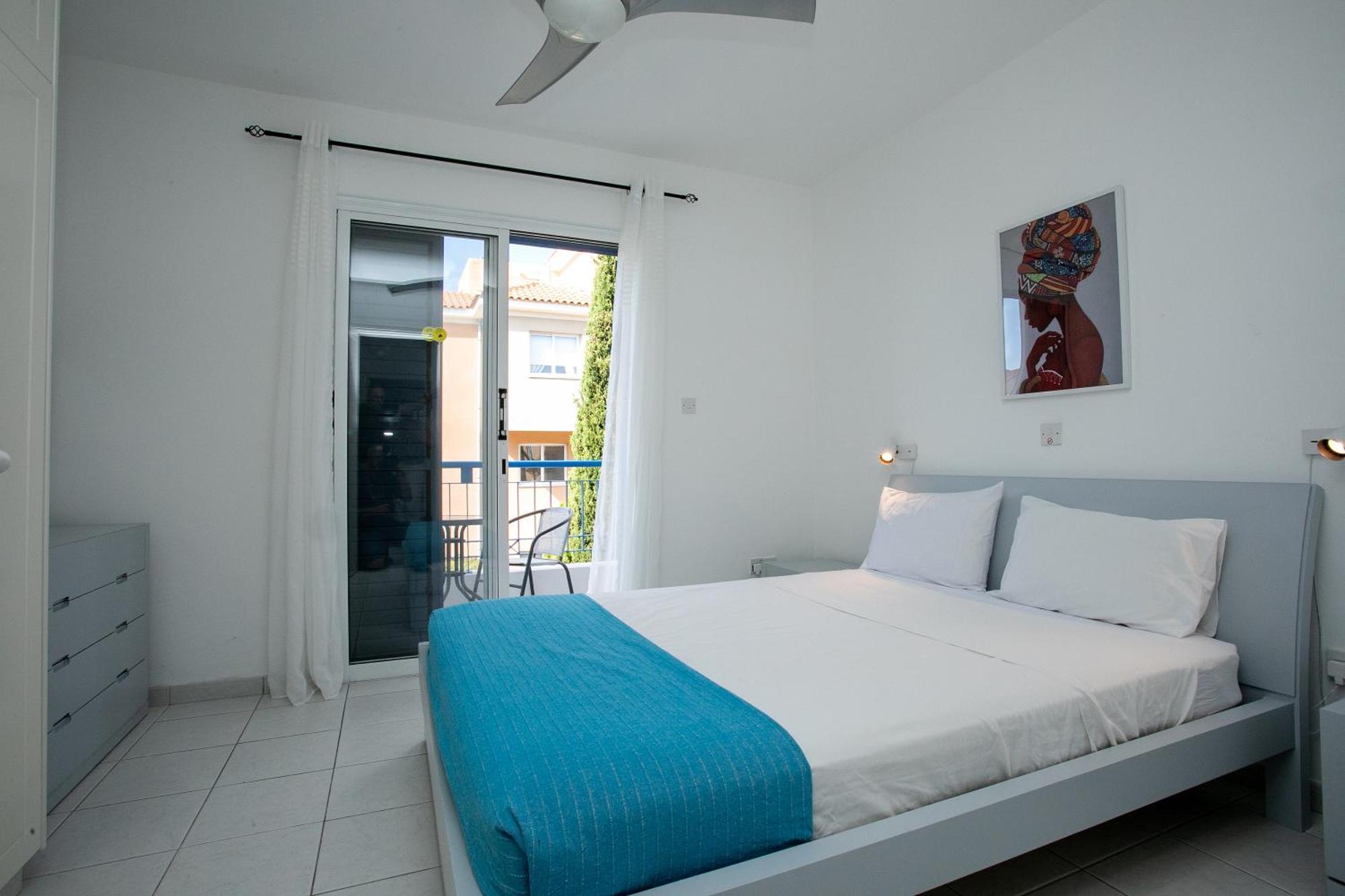 Casa Del Sol Townhouse In Iris Village Paphos Exteriör bild