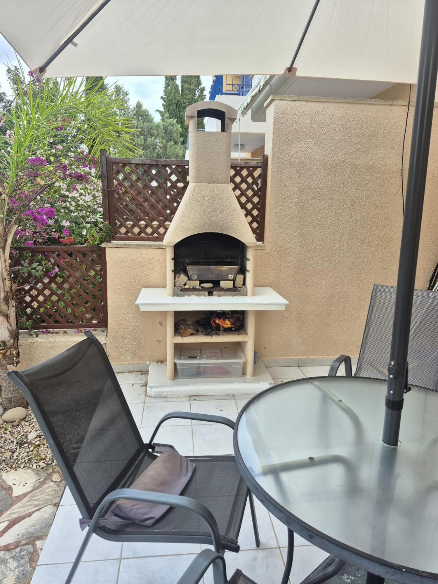 Casa Del Sol Townhouse In Iris Village Paphos Exteriör bild