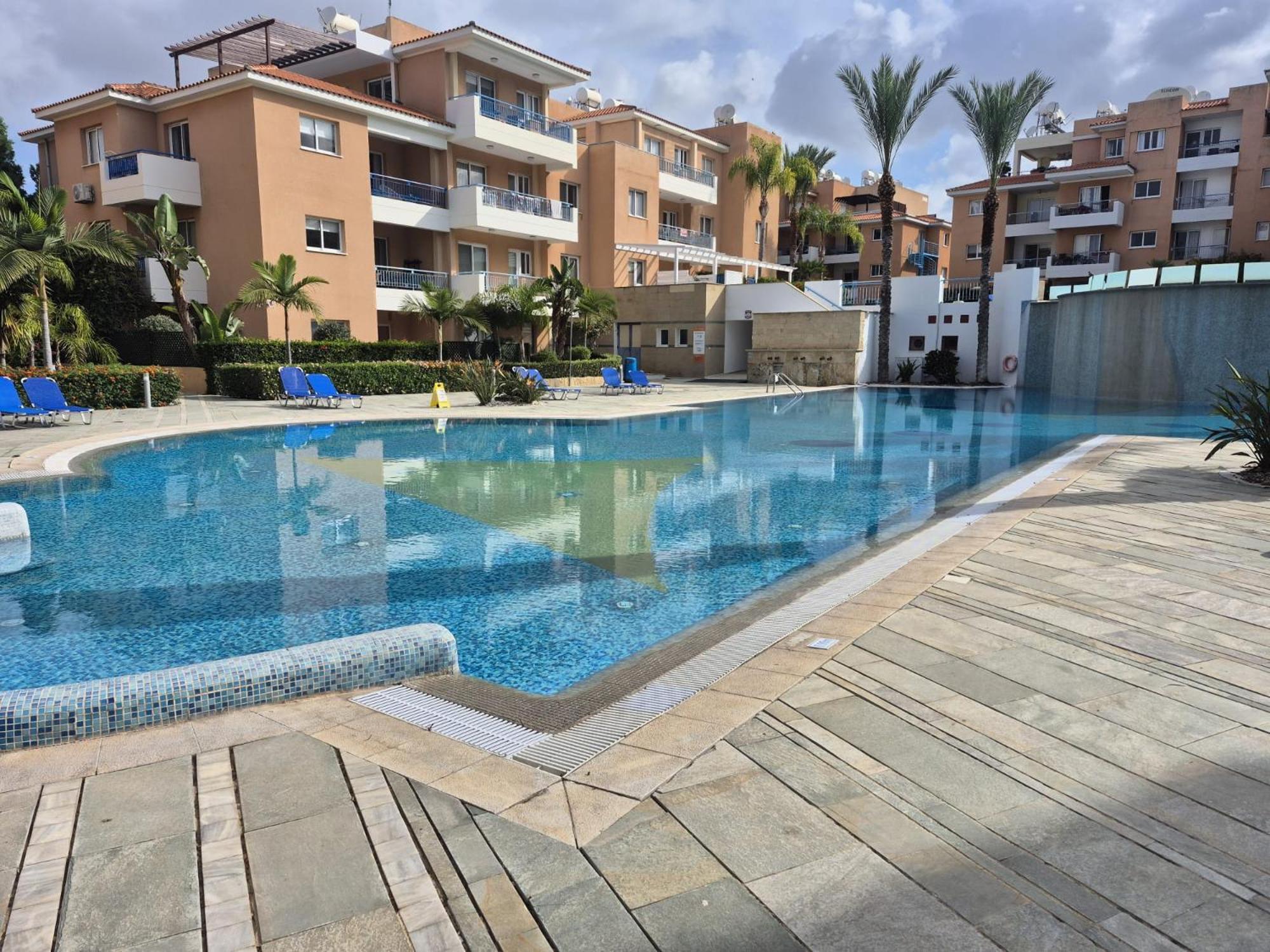 Casa Del Sol Townhouse In Iris Village Paphos Exteriör bild